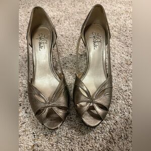 Life Stride Bronze Metallic Peep-Toe Slingback Heels